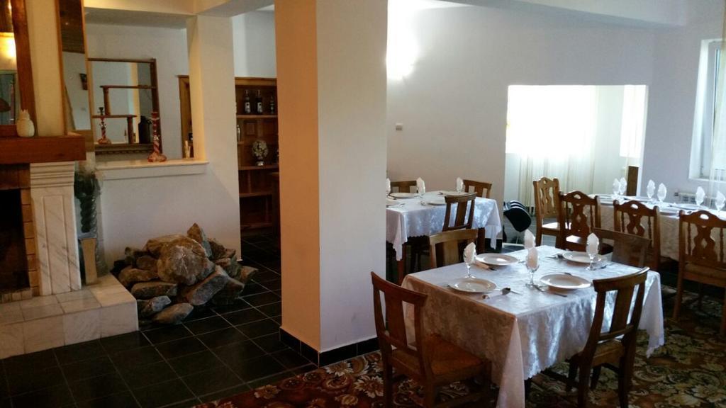 Casa Lorena Sărata-Monteoru Kültér fotó