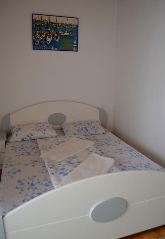 Casa Lorena Sărata-Monteoru Szoba fotó